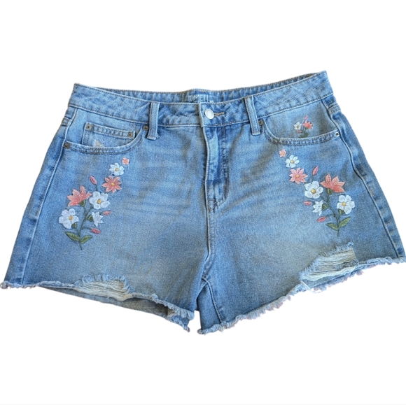 Time And Tru Floral High Rise Jean Shorts Size 10 - Picture 3 of 6